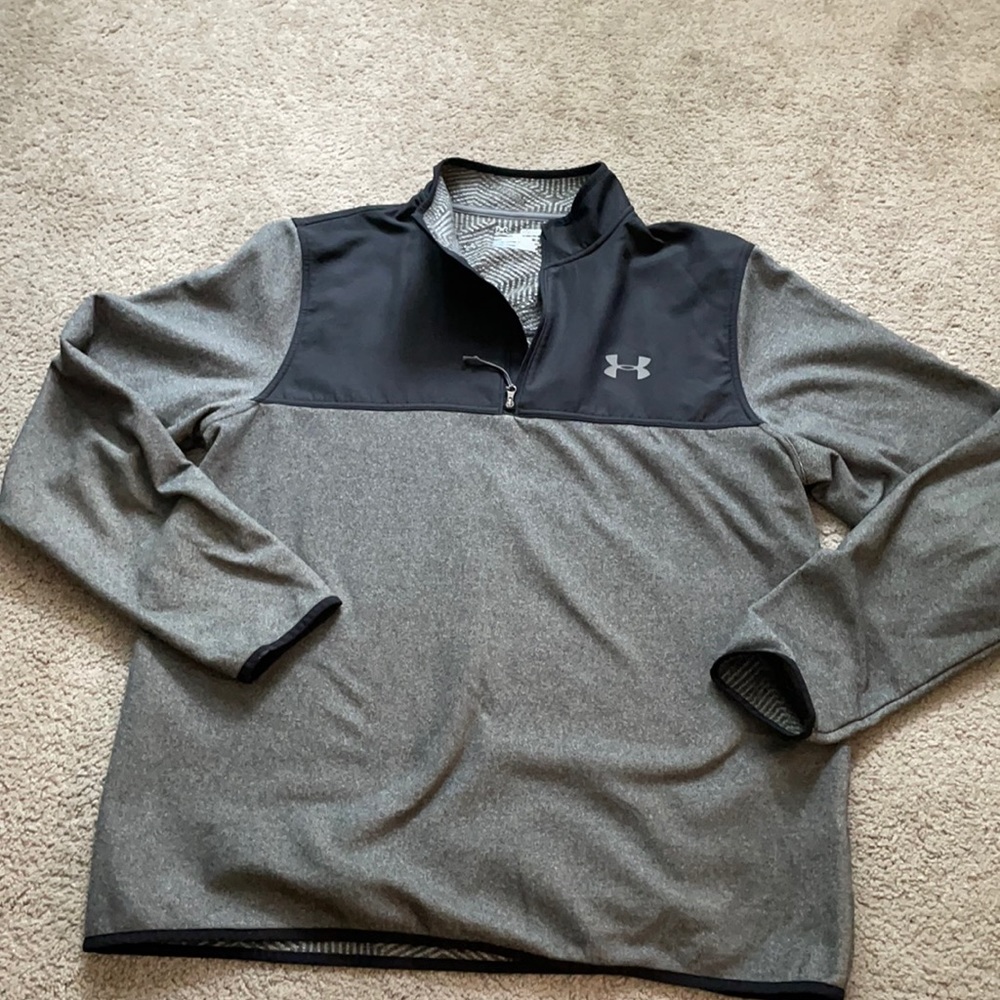 Under Armor Men’s pullover